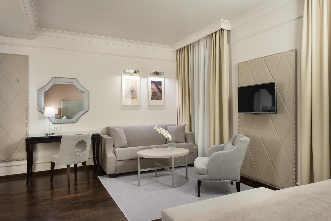 Hotel Bastion Heritage 4*